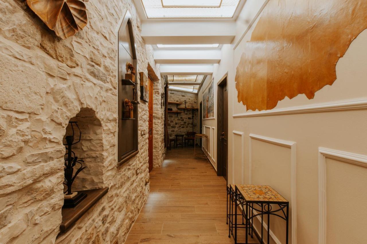 Hotel Ss Kekezi Гирокастра Экстерьер фото