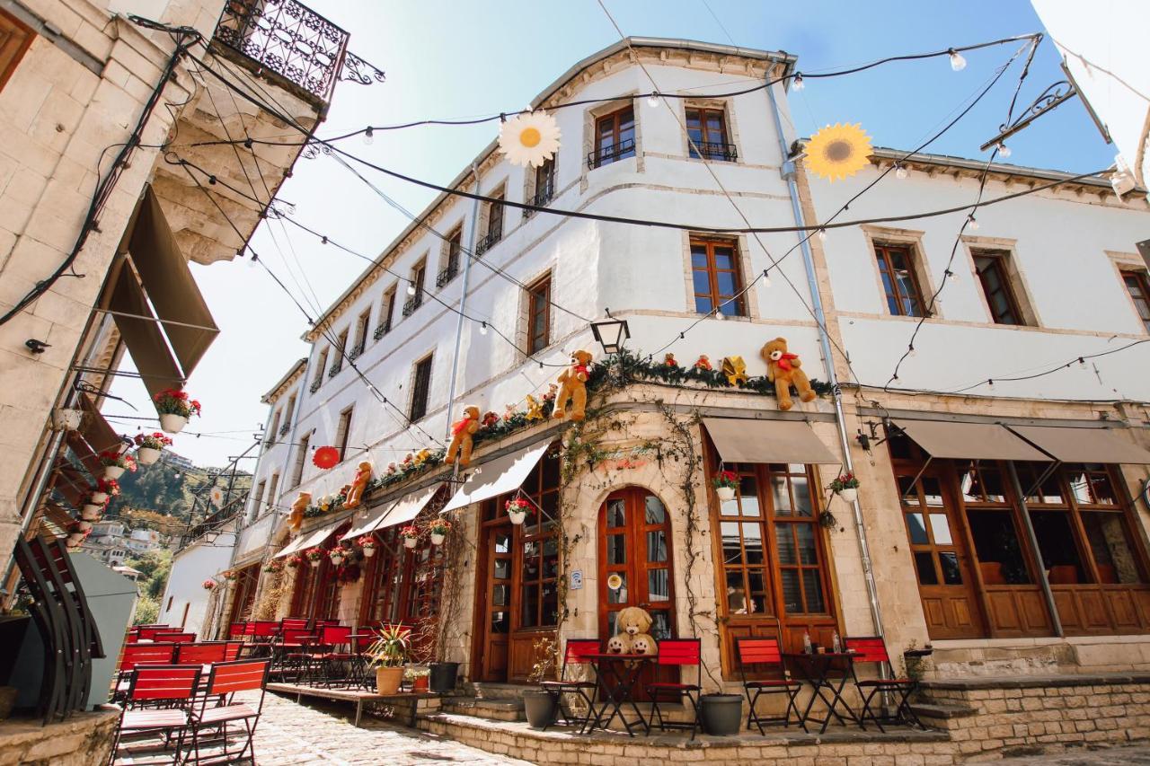 Hotel Ss Kekezi Гирокастра Экстерьер фото