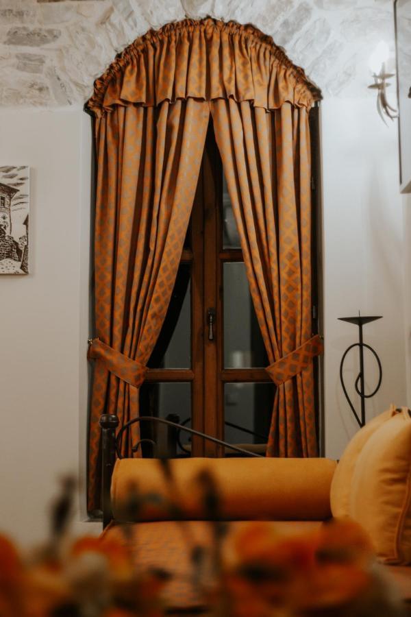 Hotel Ss Kekezi Гирокастра Экстерьер фото
